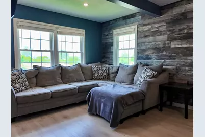 365 New Avenue, Lockport, IL 60441 - Photo 2