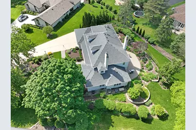 119 Saddle Brook Drive, Oak Brook, IL 60523 - Photo 52
