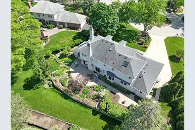 119 Saddle Brook Drive, Oak Brook, IL 60523 - Photo 32