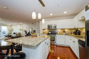 8000 Kilpatrick Ave, Skokie, IL 60076 - Photo 4