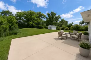 4376 W Hill Ave, Gurnee, IL 60031 - Photo 10