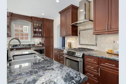 1217 Newberry Avenue, La Grange Park, IL 60526 - Photo 14