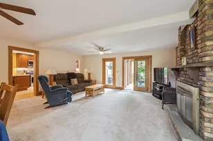 733 N Waiola Ave, La Grange Park, IL 60526 - Photo 6