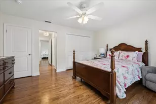 1742 E Tano Ln, Mount Prospect, IL 60056 - Photo 12
