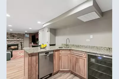 [Address not provided], Evanston, IL 60203 - Photo 40