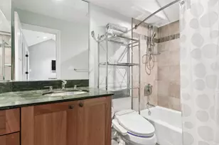 [Address not provided], Evanston, IL 60203 - Photo 28