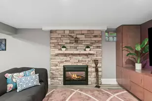 [Address not provided], Evanston, IL 60203 - Photo 42