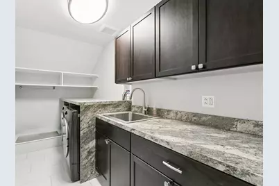 [Address not provided], Evanston, IL 60203 - Photo 36