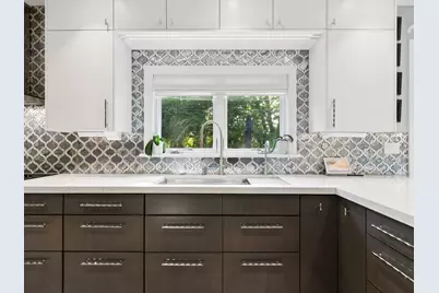[Address not provided], Evanston, IL 60203 - Photo 12