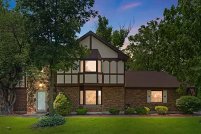 11716 S Black Forest Lane, Palos Park, IL 60464 - Photo 2