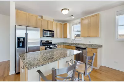 934 W Cuyler Avenue #4B, Chicago, IL 60613 - Photo 2