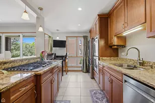 2733 S Michigan Ave, Chicago, IL 60616 - Photo 10