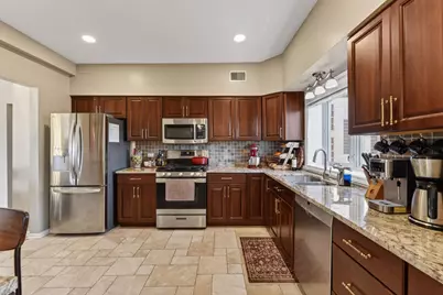 201 N Vail Avenue #807, Arlington Heights, IL 60004 - Photo 12