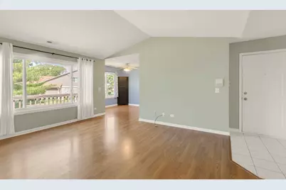 330 Wethington Drive #D, Wauconda, IL 60084 - Photo 2