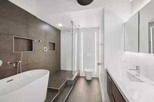 1327 W Washington Blvd, Chicago, IL 60607 - Photo 10