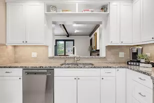 812 S Madison Ave, La Grange, IL 60525 - Photo 12