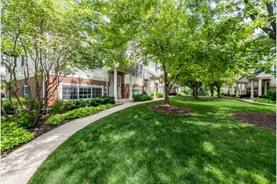 733 Pheasant Trail, Saint Charles, IL 60174 - Photo 18