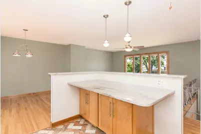 2413 Sioux Avenue, Woodridge, IL 60517 - Photo 16
