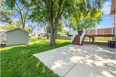 2413 Sioux Avenue, Woodridge, IL 60517 - Photo 4