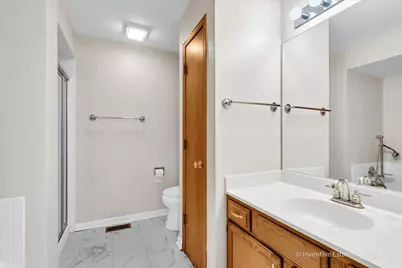 8304 Highpoint Circle #B, Darien, IL 60561 - Photo 12