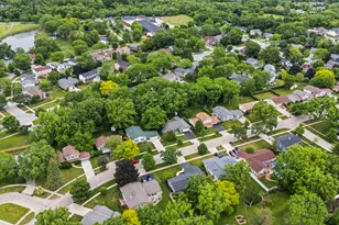 1005 W Firestone Dr, Hoffman Estates, IL 60192 - Photo 38
