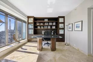 950 N Michigan Ave, Chicago, IL 60611 - Photo 16