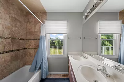2955 Whispering Oaks Drive, Buffalo Grove, IL 60089 - Photo 20