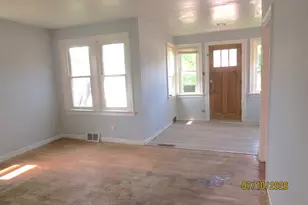 8215 W Forest Preserve Ave, Chicago, IL 60634 - Photo 2