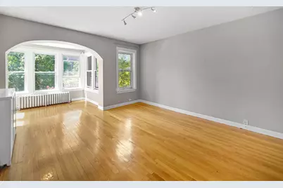 3130 W Wilson Avenue, Chicago, IL 60625 - Photo 4