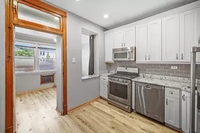 3130 W Wilson Avenue, Chicago, IL 60625 - Photo 12