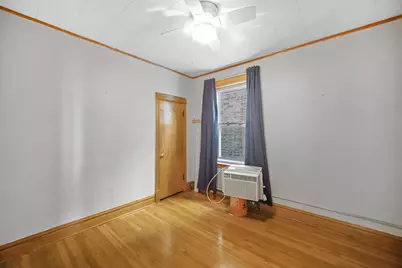 3130 W Wilson Avenue, Chicago, IL 60625 - Photo 8
