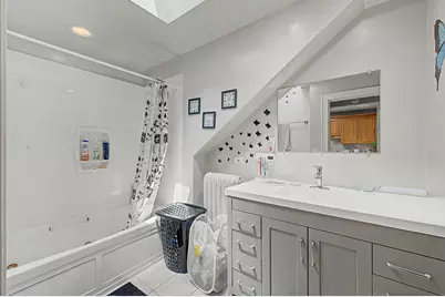 4450 N Mango Avenue, Chicago, IL 60630 - Photo 16
