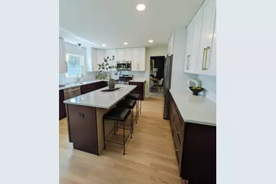 [Address not provided], Bolingbrook, IL 60440 - Photo 2