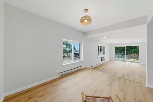 2772 E 75th St, Chicago, IL 60649 - Photo 4