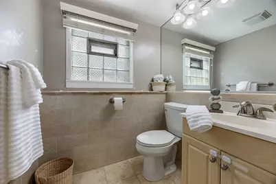 6949 Meadowcrest Drive, Downers Grove, IL 60516 - Photo 22