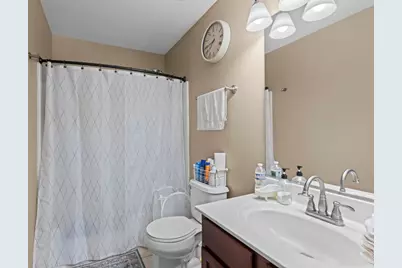 557 Cary Woods Circle, Cary, IL 60013 - Photo 14
