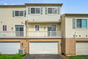 1682 Dogwood Ln, Hanover Park, IL 60133 - Photo 16
