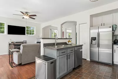 [Address not provided], Round Lake, IL 60073 - Photo 14