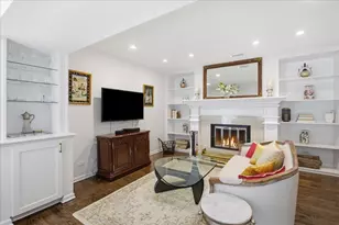 1608 N St Michaels Ct, Chicago, IL 60614 - Photo 12