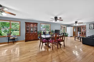 21 S Elmhurst Rd, Prospect Heights, IL 60070 - Photo 12