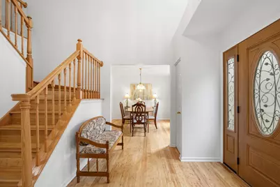 162 Wellington Court, Grayslake, IL 60030 - Photo 2