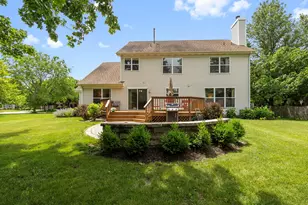 162 Wellington Ct, Grayslake, IL 60030 - Photo 24