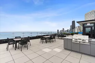 1440 N Lake Shore Dr, Chicago, IL 60610 - Photo 28