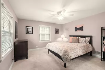 222 E Center Avenue, Lake Bluff, IL 60044 - Photo 18