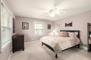 222 E Center Ave, Lake Bluff, IL 60044 - Photo 18