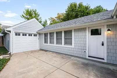 222 E Center Avenue, Lake Bluff, IL 60044 - Photo 28