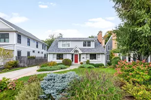 222 E Center Ave, Lake Bluff, IL 60044 - Photo 2