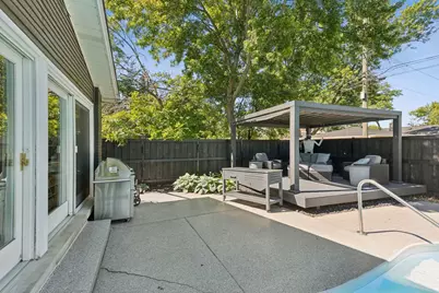 9424 Tripp Avenue, Skokie, IL 60076 - Photo 52