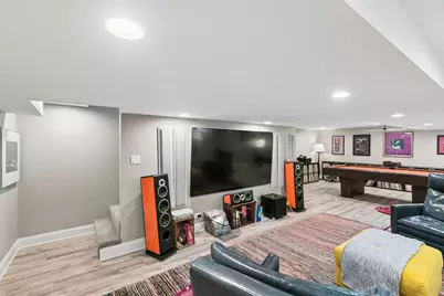 9424 Tripp Avenue, Skokie, IL 60076 - Photo 44