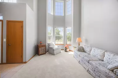 325 Forest Trail, South Elgin, IL 60177 - Photo 2